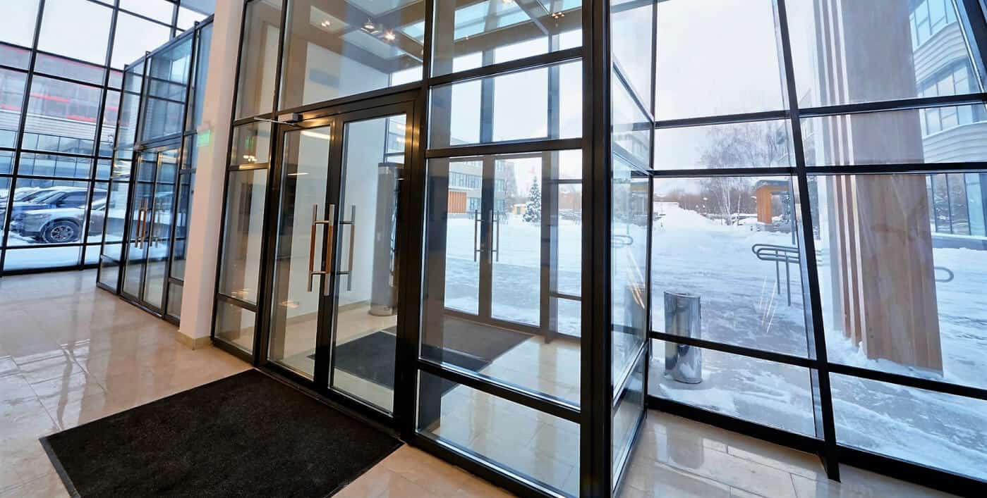 ДВЕРЬ С ТЕРМОИЗОЛЯЦИЕЙ СО СТРУКТУРНЫМ ОСТЕКЛЕНИЕМ ALT W62 SGD